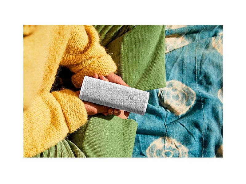 Bocina portatil inteligente para exteriores, trueplay, compatible con google assistant y Alexa.